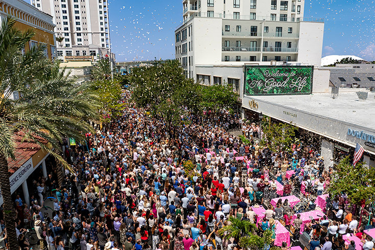 More than 3,000 people fill the 400 block of Cleveland Street for the grand opening of Nubo Café & Bakery‍—‍marking another active new destination in downtown Clearwater’s growing Cleveland Street district.